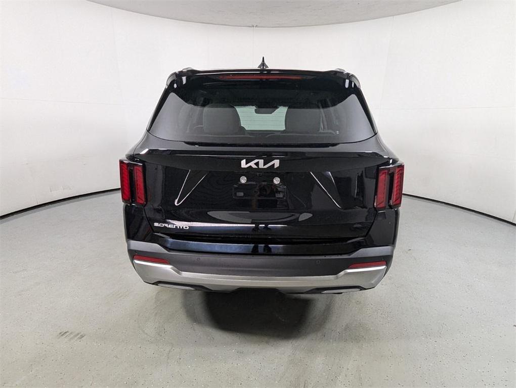 new 2025 Kia Sorento car, priced at $38,721