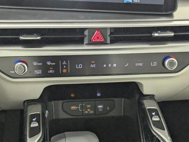 new 2025 Kia Sorento car, priced at $39,553