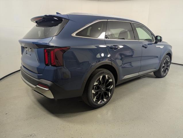 new 2025 Kia Sorento car, priced at $44,175