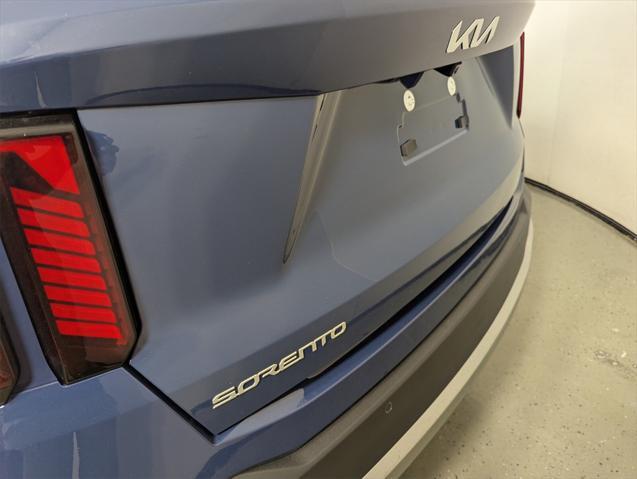 new 2025 Kia Sorento car, priced at $44,175
