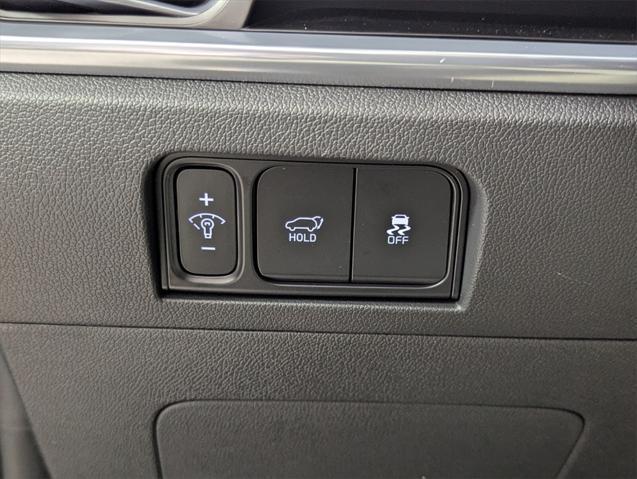 new 2025 Kia Sorento car, priced at $44,175