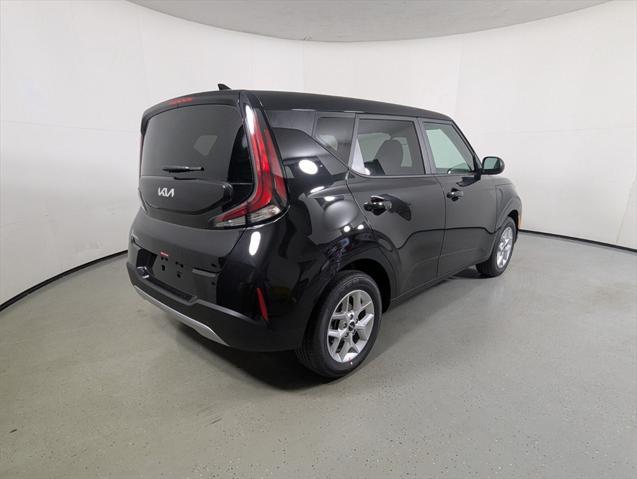 new 2025 Kia Soul car, priced at $22,605