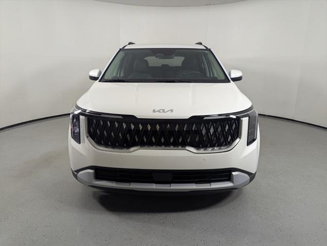 new 2026 Kia Carnival Hybrid car, priced at $45,385