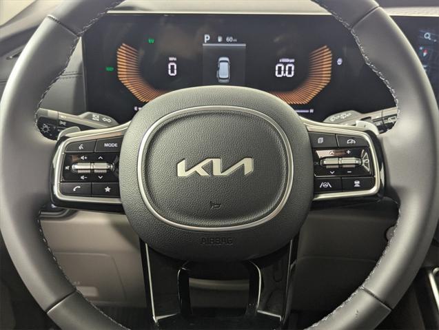 new 2026 Kia Carnival Hybrid car, priced at $45,385
