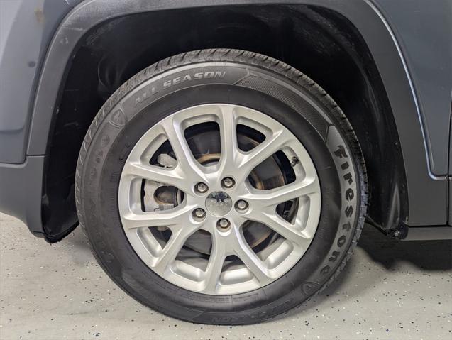 used 2018 Jeep Cherokee car, priced at $14,791