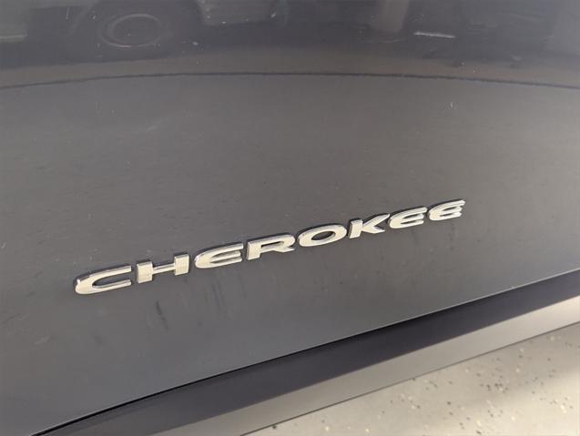 used 2018 Jeep Cherokee car, priced at $14,791