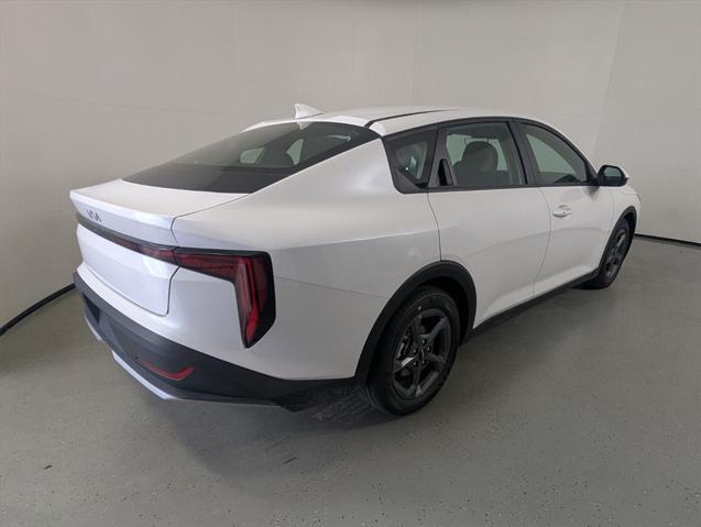 new 2025 Kia K4 car, priced at $23,498