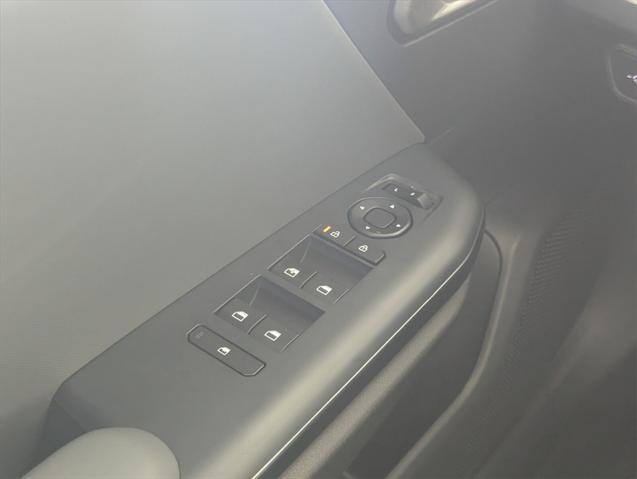 new 2025 Kia K4 car, priced at $23,498
