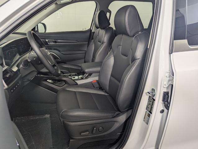 new 2025 Kia Telluride car, priced at $40,200