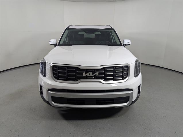 new 2025 Kia Telluride car, priced at $40,200