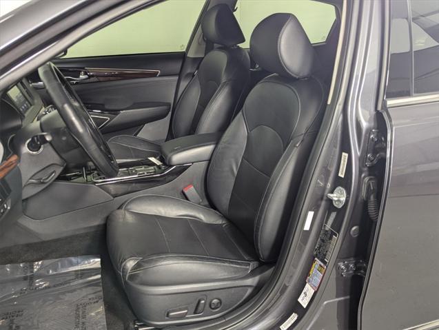 used 2017 Kia Cadenza car, priced at $9,991