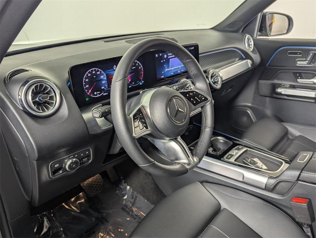 used 2025 Mercedes-Benz GLB 250 car, priced at $38,995
