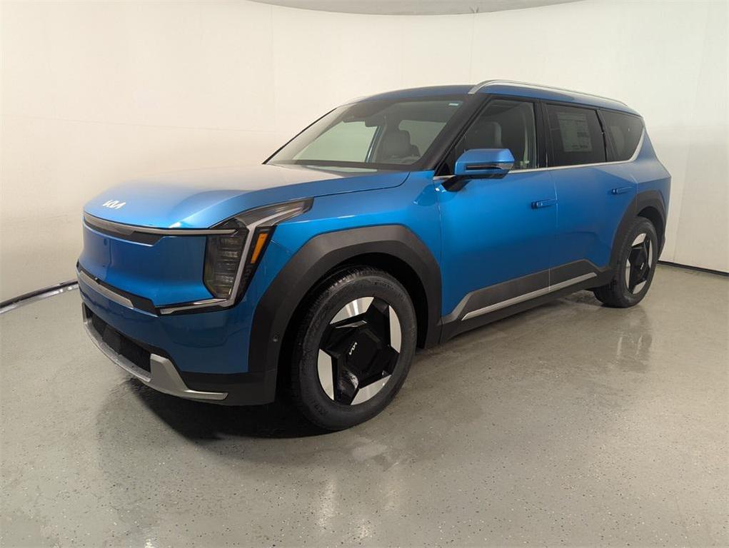 new 2026 Kia EV9 car, priced at $66,495