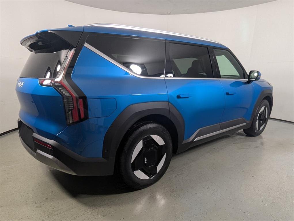 new 2026 Kia EV9 car, priced at $66,495