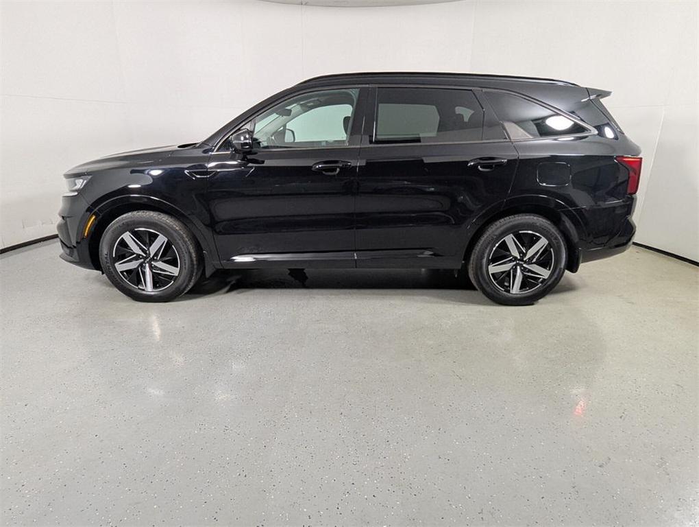 used 2023 Kia Sorento car, priced at $23,995