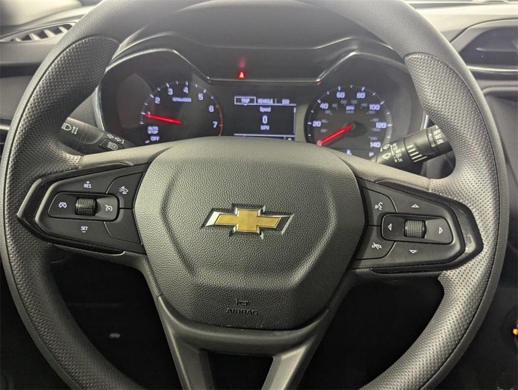 used 2023 Chevrolet TrailBlazer car, priced at $20,991