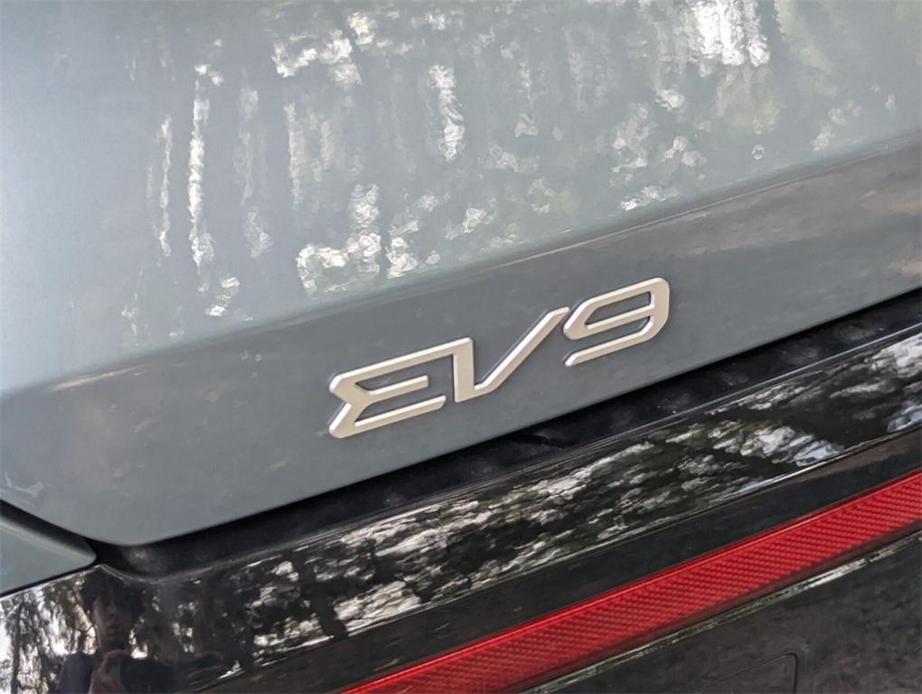 new 2024 Kia EV9 car, priced at $64,726