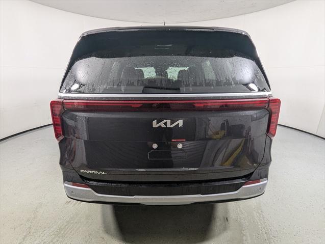new 2025 Kia Carnival car, priced at $38,646