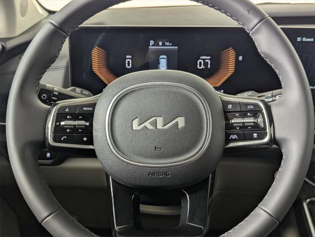 new 2025 Kia Carnival car, priced at $38,646