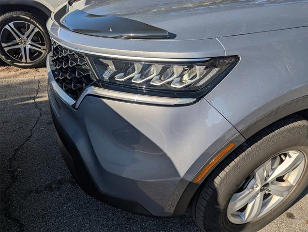 used 2022 Kia Sorento car, priced at $25,995