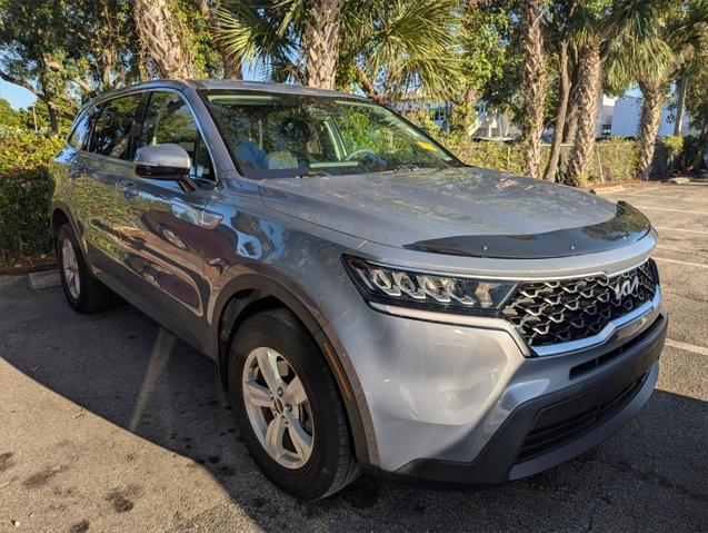used 2022 Kia Sorento car, priced at $25,995