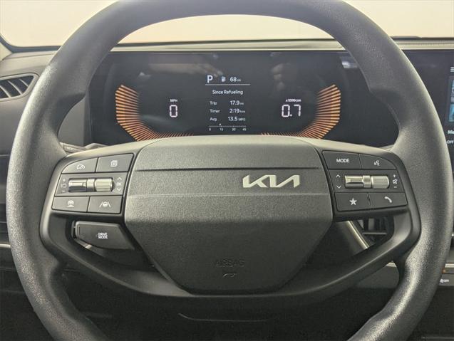 new 2025 Kia K4 car, priced at $23,123