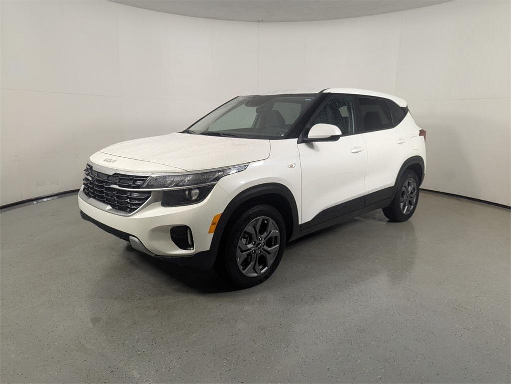 used 2025 Kia Seltos car, priced at $22,991