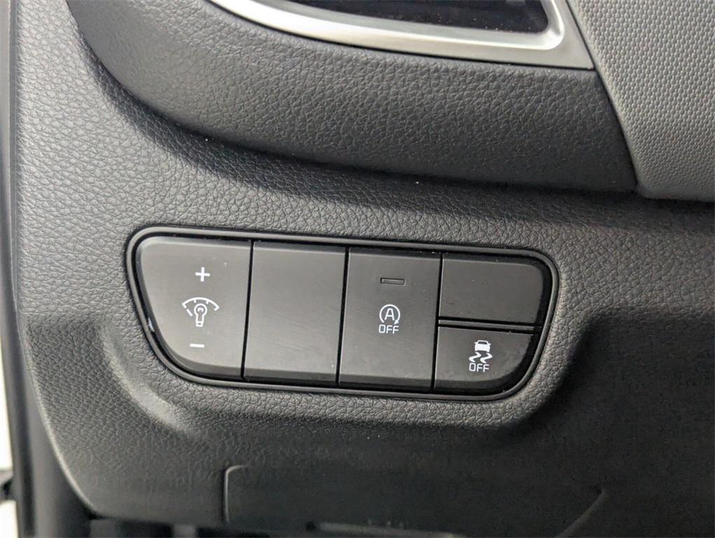 used 2025 Kia Seltos car, priced at $22,991