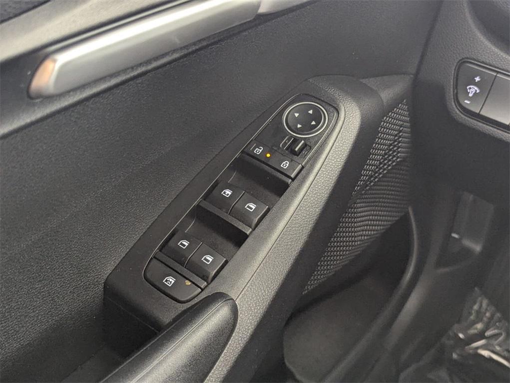 used 2025 Kia Seltos car, priced at $22,991