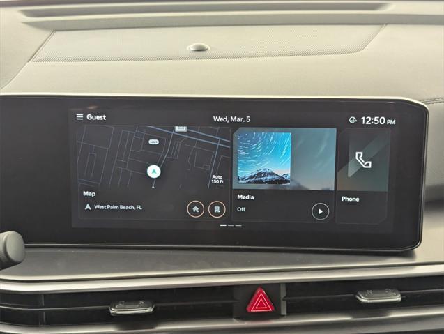 new 2025 Kia Sorento car, priced at $38,675