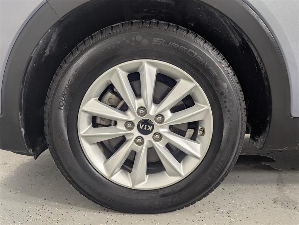 used 2020 Kia Sorento car, priced at $13,991