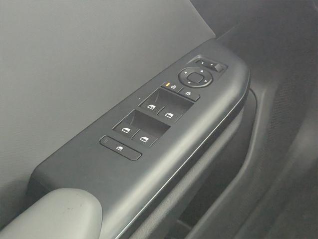 new 2025 Kia K4 car, priced at $24,340