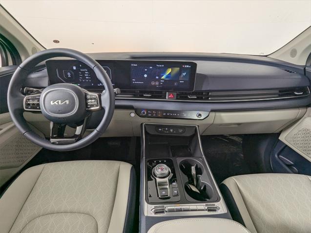 new 2025 Kia Carnival Hybrid car, priced at $50,235