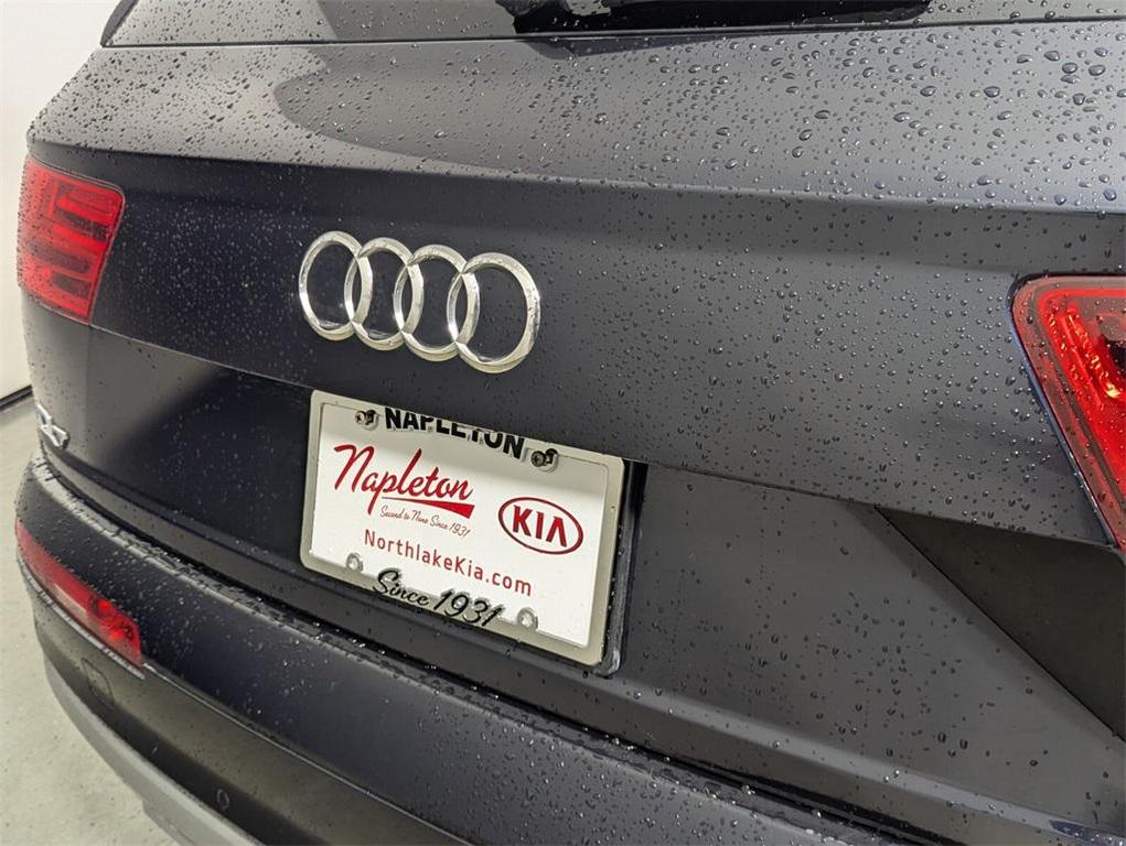 used 2017 Audi Q7 car, priced at $14,991