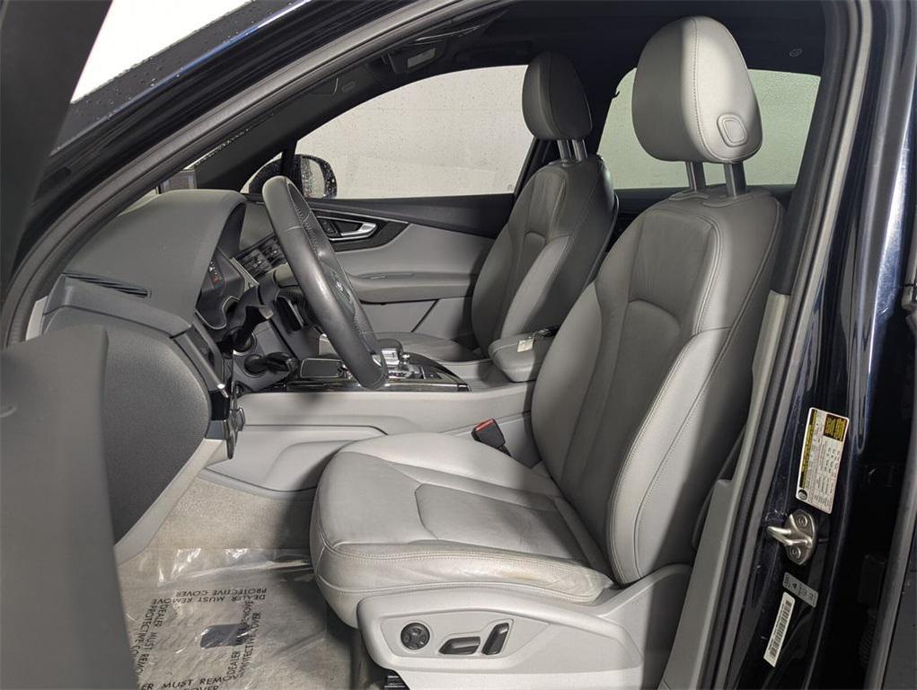 used 2017 Audi Q7 car, priced at $14,991