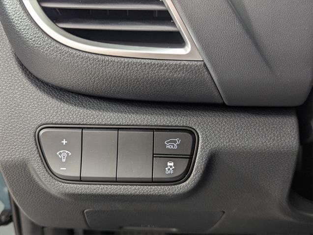 new 2025 Kia Seltos car, priced at $31,896