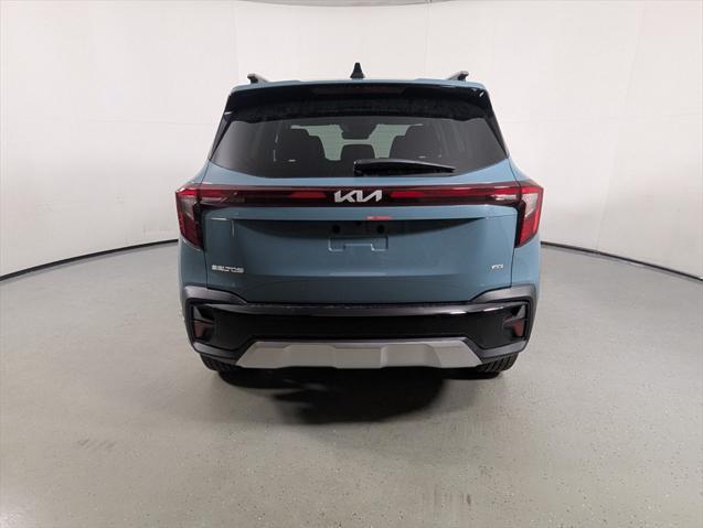new 2025 Kia Seltos car, priced at $31,896