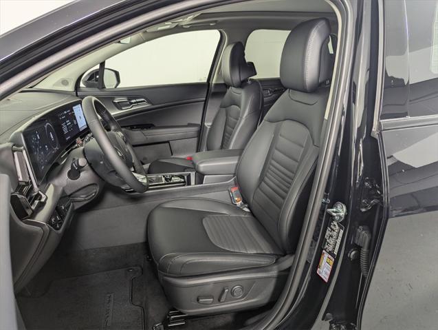 new 2025 Kia Sportage car, priced at $35,589