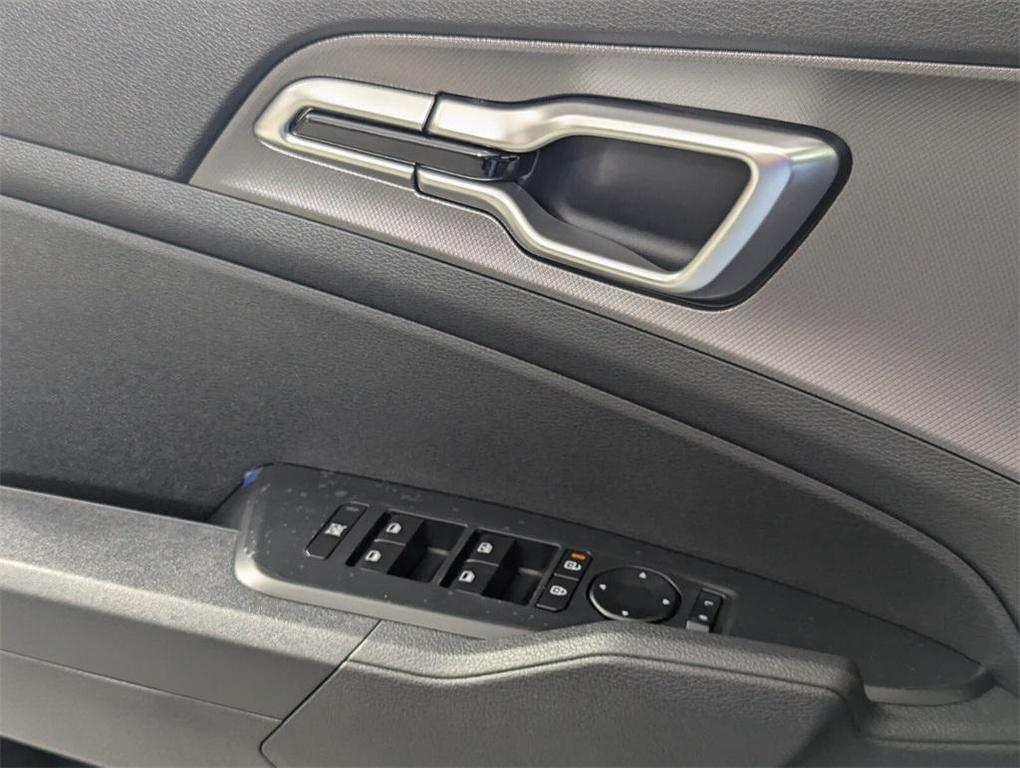 new 2026 Kia Sportage car, priced at $31,065
