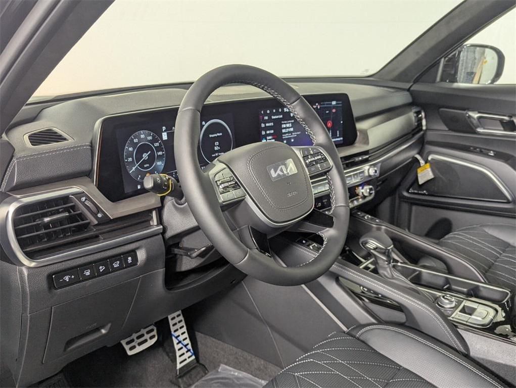 new 2025 Kia Telluride car, priced at $52,568