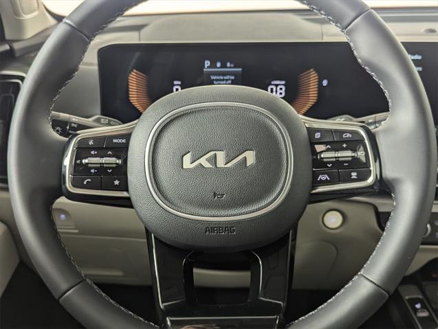 new 2025 Kia Sorento car, priced at $38,180