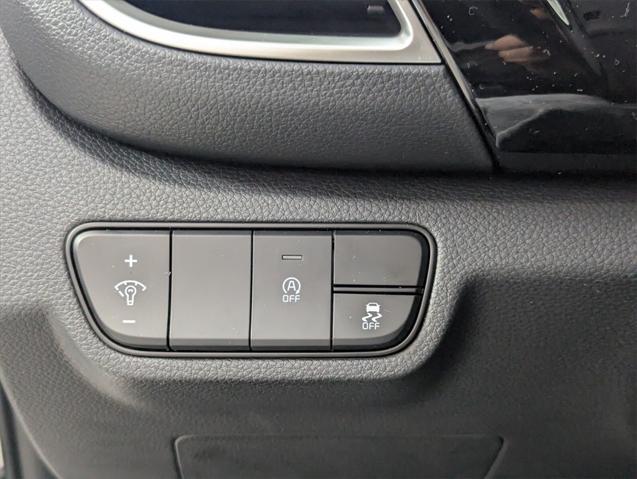 new 2025 Kia Seltos car, priced at $28,545