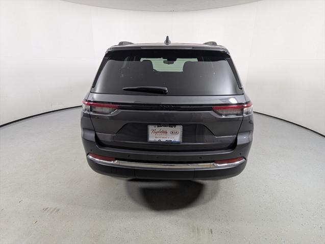 used 2024 Jeep Grand Cherokee car, priced at $28,891