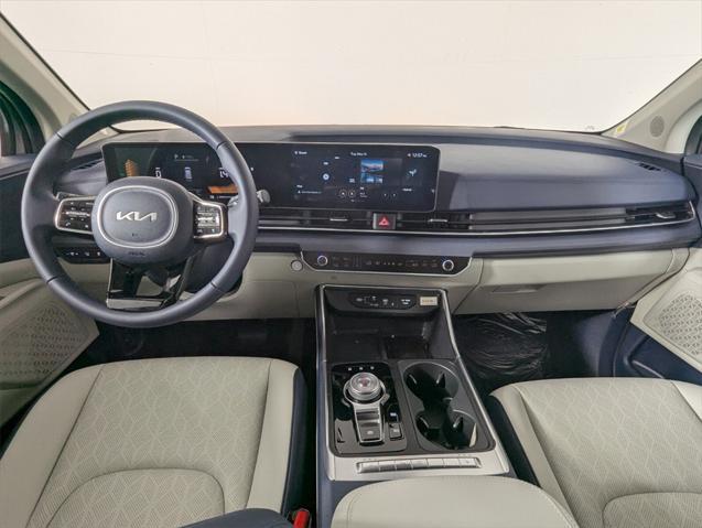 new 2025 Kia Carnival Hybrid car, priced at $43,567