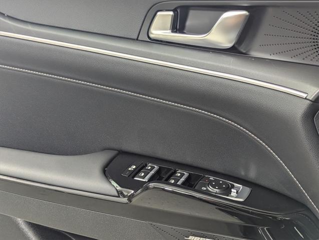 new 2025 Kia K5 car, priced at $32,245