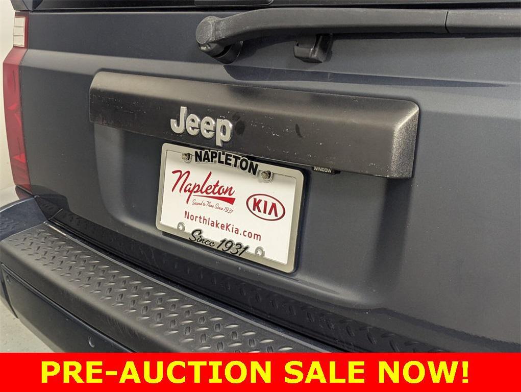 used 2007 Jeep Commander car, priced at $4,995