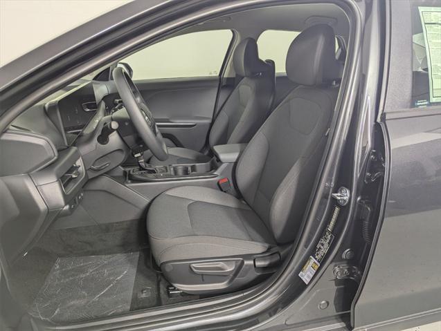 new 2025 Kia K4 car, priced at $24,340