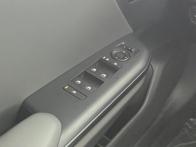new 2025 Kia K4 car, priced at $24,340
