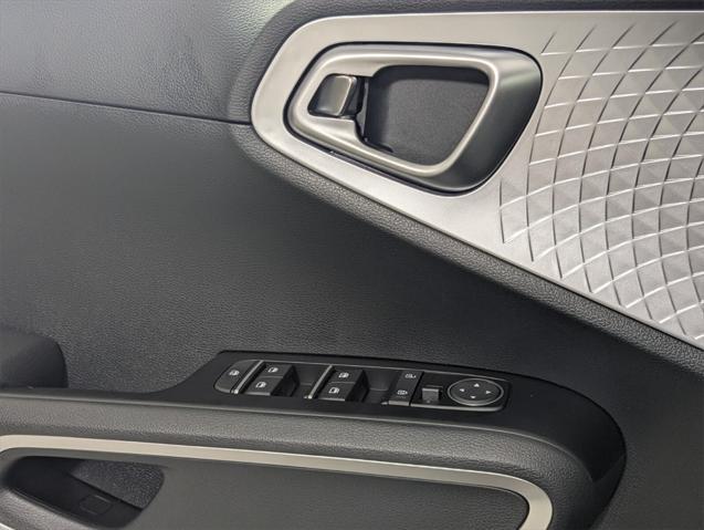 new 2025 Kia Soul car, priced at $23,360
