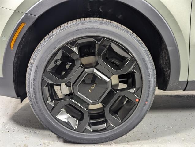 new 2025 Kia Sorento car, priced at $46,836